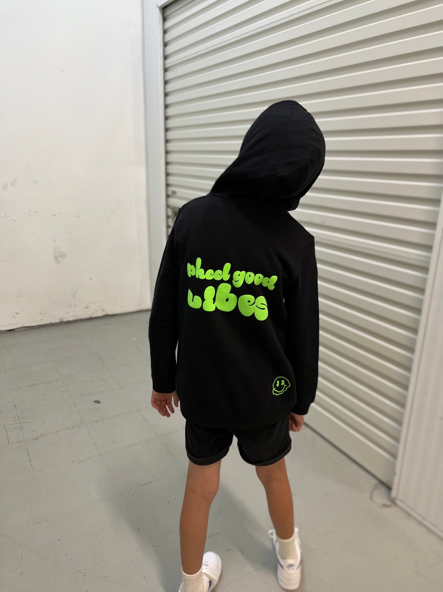 Pheel Good Vibes Hoodie in Neon Jet