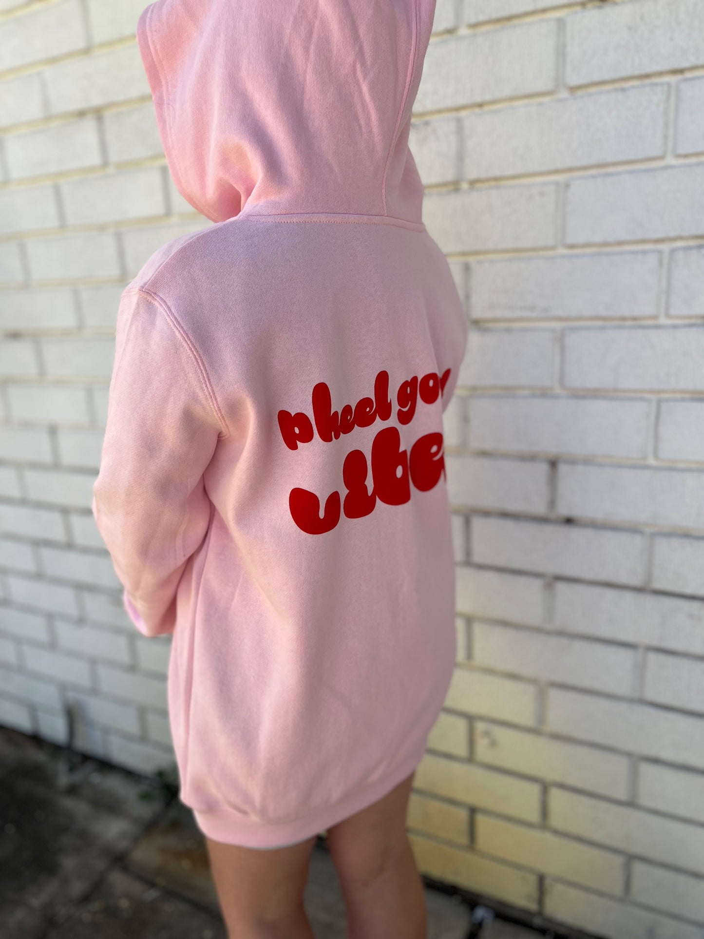 Pheel Good Vibes Hoodie in Berry