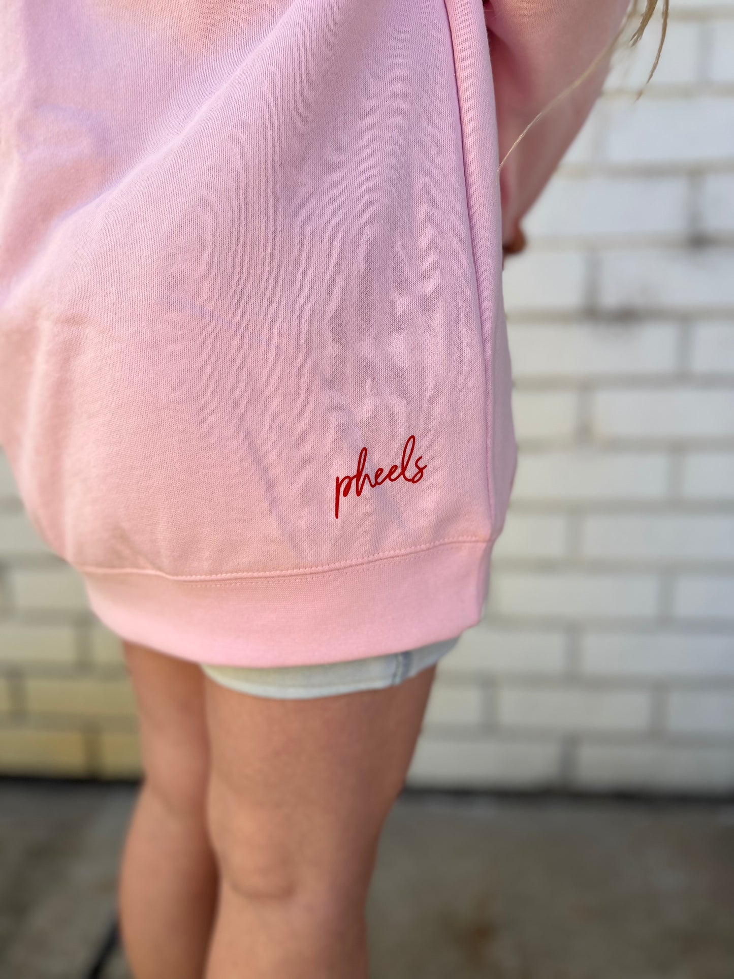 Pheel Good Vibes Hoodie in Berry