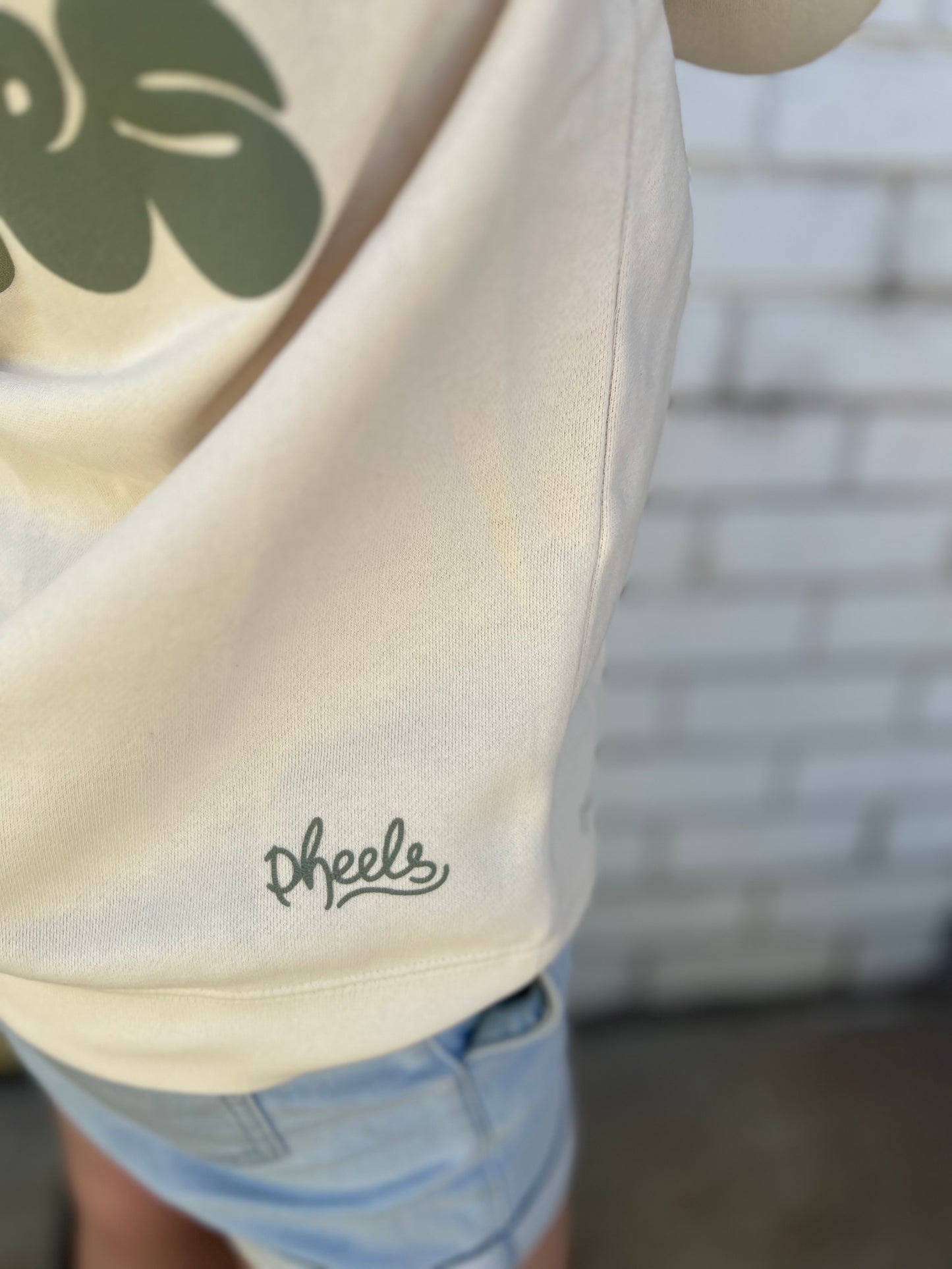 Pheel Good Vibes Hoodie in Cream